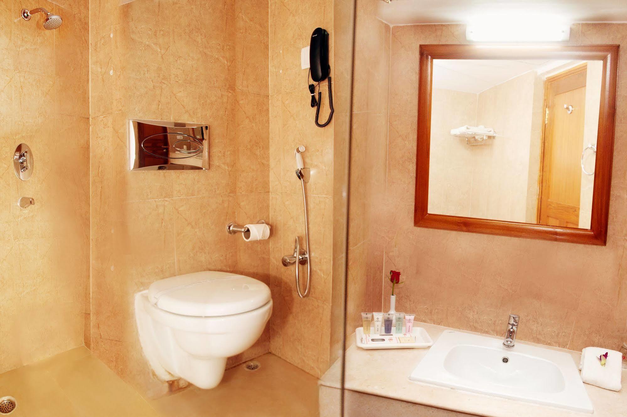 Hotel Kalinga Ashok Bhubaneswar Eksteriør bilde
